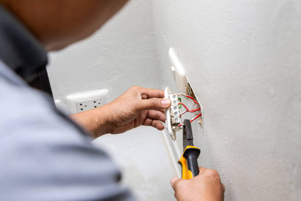 Best Affordable Electrician  in Woodlyn, PA